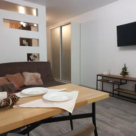 Sweet Apartment *